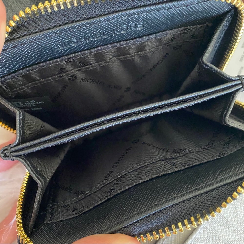 Firm✨Michael Kors medium card case wallet - Picture 13 of 14